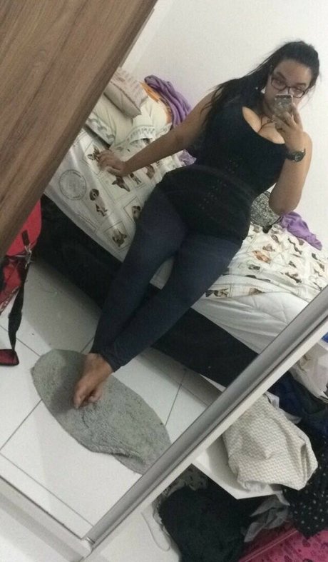 Foto di nudo di fuga di OnlyFans di Thalia Brandao