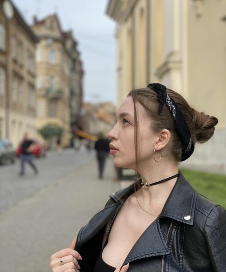 Nahá fotka uniklých OnlyFans od Laura Salvia