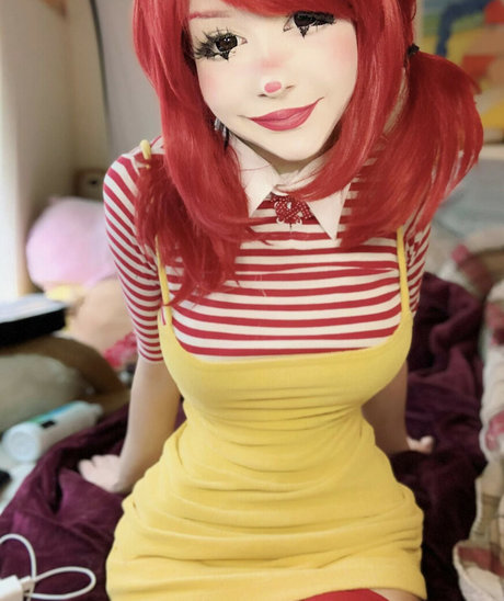 Nagie wyciekłe zdjęcie OnlyFans od Clown Girls