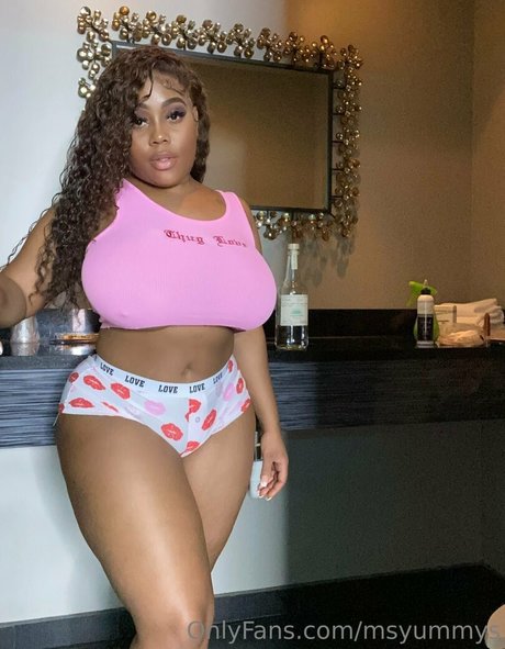 Photo nue de fuite OnlyFans de Msyummys