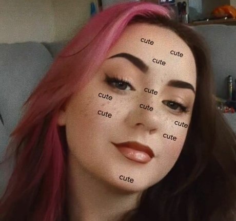Nahá fotka uniklých OnlyFans od Scoopy