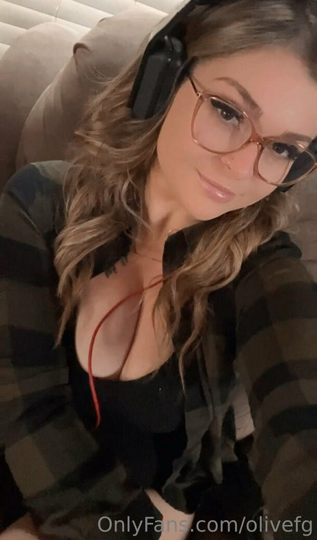 Nahá fotka uniklých OnlyFans od Olivefg
