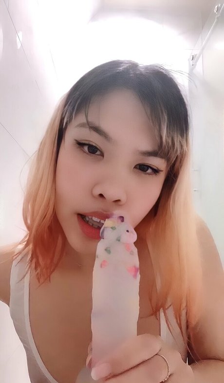 Nahá fotka uniklých OnlyFans od Michibuu