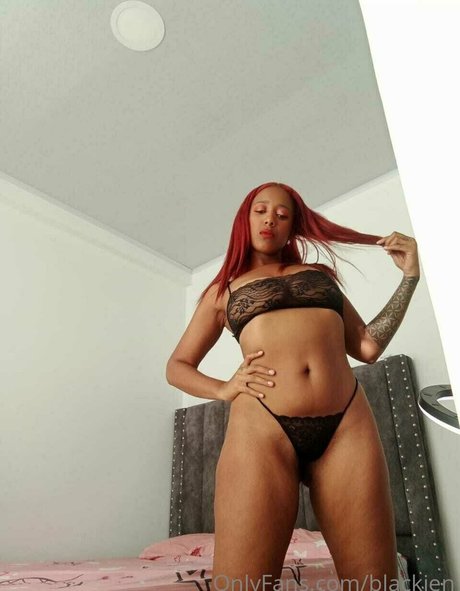 Photo nue de fuite OnlyFans de Blackjen