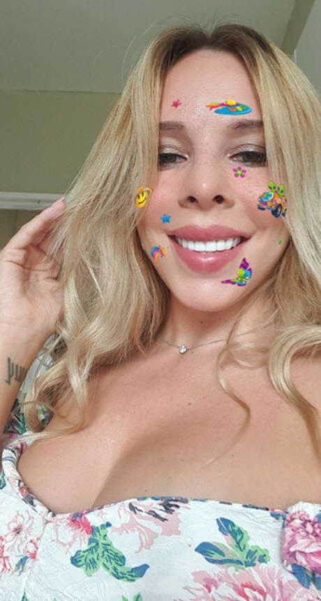 Nahá fotka uniklých OnlyFans od Smeagollypuff