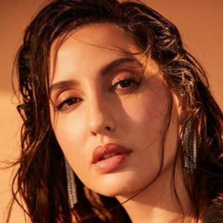 Обнаженная фотография утечки OnlyFans от Nora Fatehi