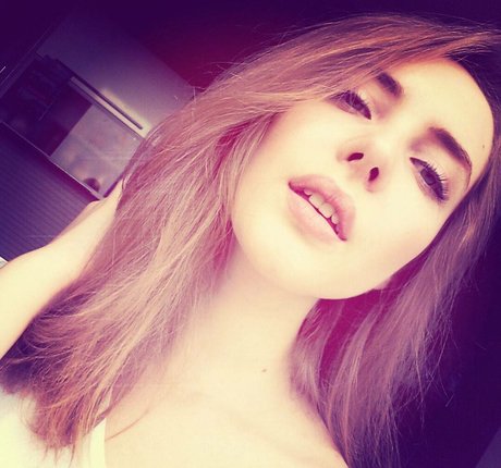 Naken lekkede OnlyFans-bilde av Alissa Strekozova
