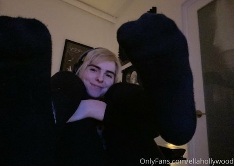 Naakte gelekte OnlyFans-foto van Jeanhollywood