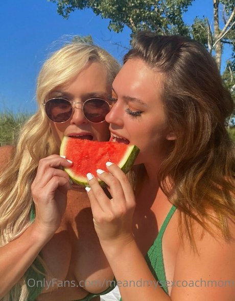 Meandmysexcoachmom