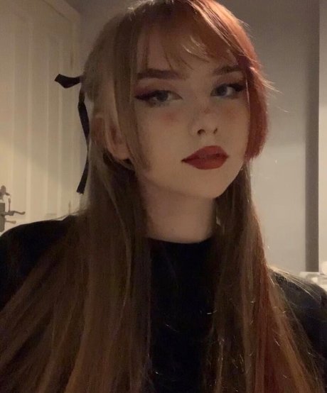 Foto desnuda filtrada de OnlyFans de Maisie Francesca