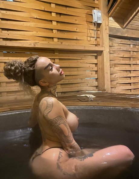 Nahá fotka uniklých OnlyFans od Arielgratis