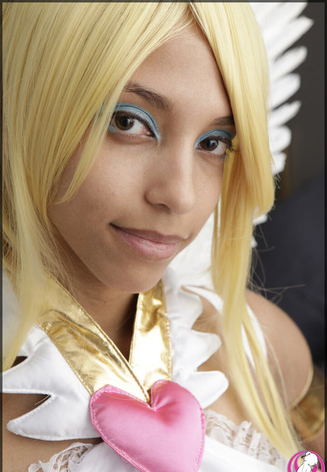 Domi Cosplay