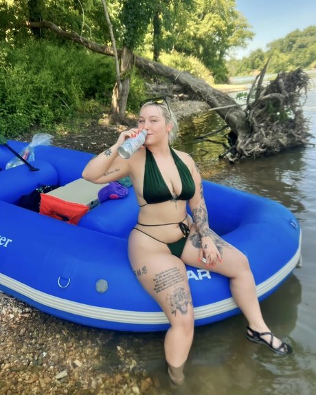 Nagie wyciekłe zdjęcie OnlyFans od Sunni Valley