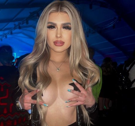 Nøgent lækket OnlyFans-billede af Jellybeannn
