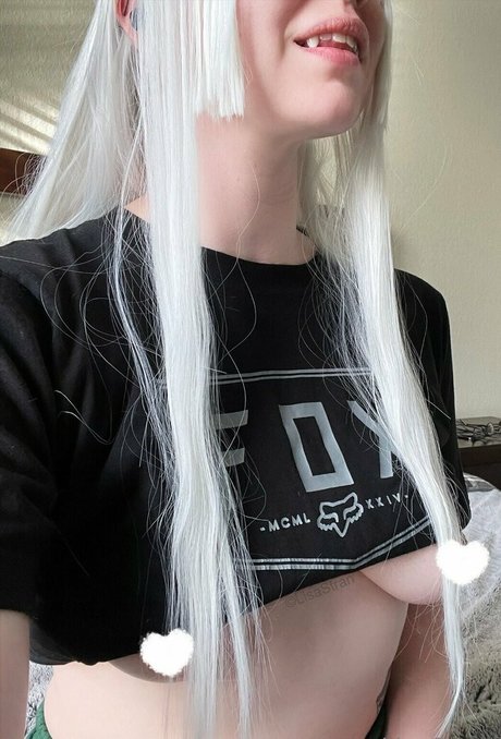 Nahá fotka uniklých OnlyFans od Lofilisichka