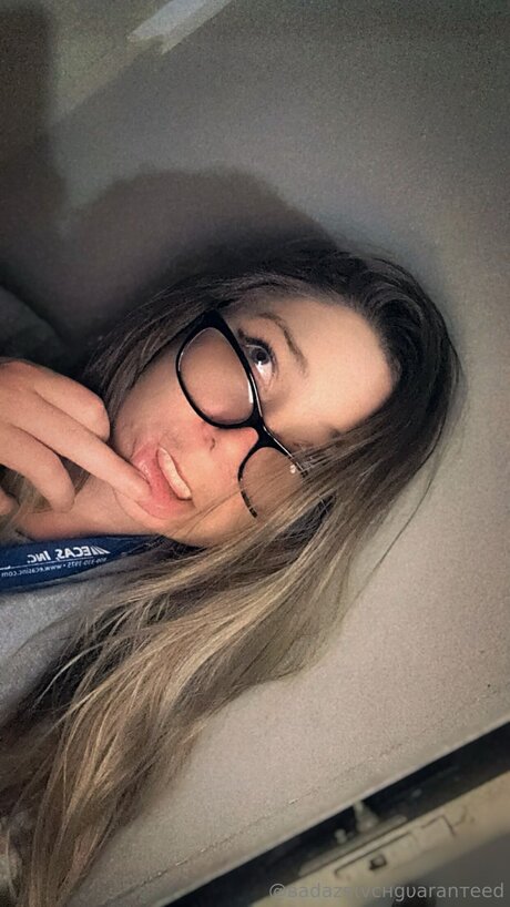 Alasti lekkinud OnlyFans-i pilt Stephanieleeduboiss