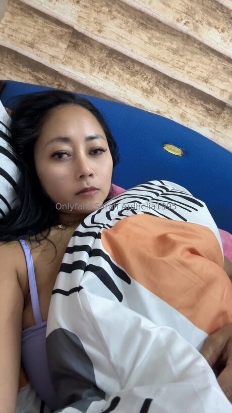 Naken lekkede OnlyFans-bilde av Sarah Ardhelia1995