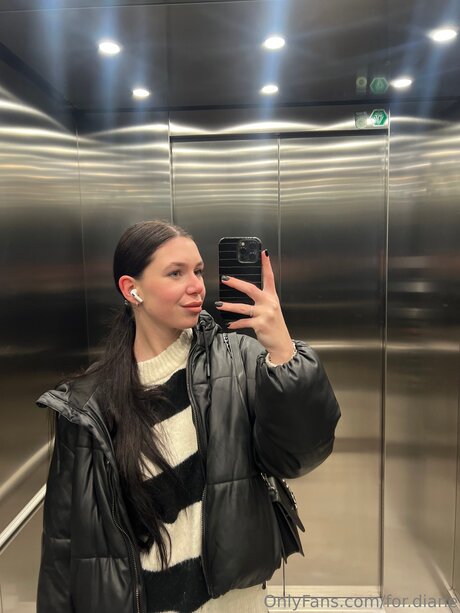 Обнаженная фотография утечки OnlyFans от For Diane