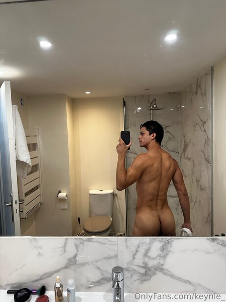 Foto nua vazada do OnlyFans de Keynle