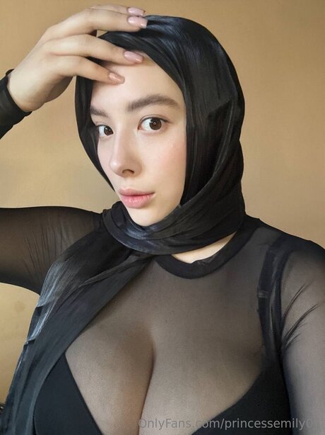 Foto desnuda filtrada de OnlyFans de Princessemily07