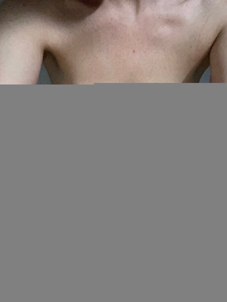 Photo nue de fuite OnlyFans de Theblazzinhippie69