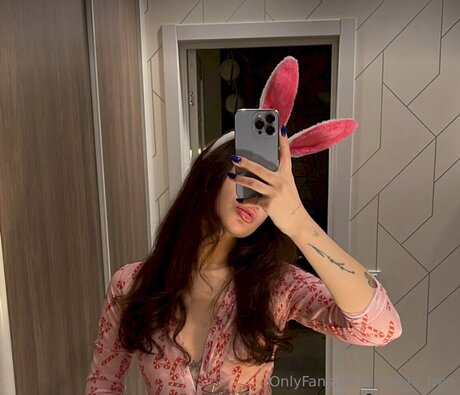 Naken läckt OnlyFans-bild av Mia Ts Free