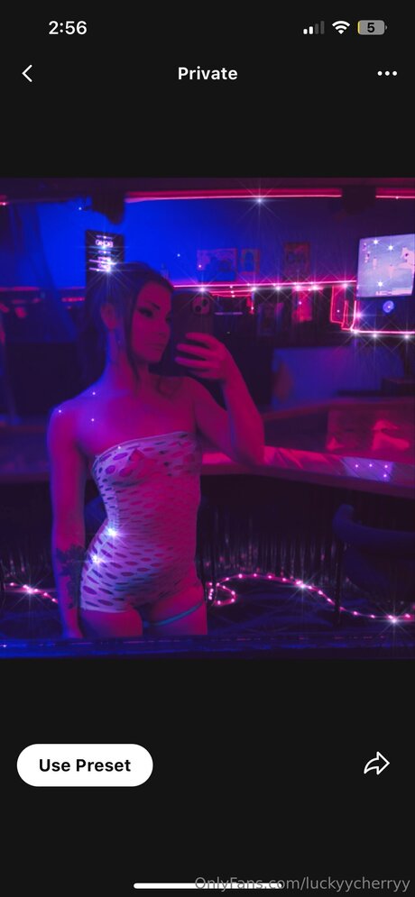 Luckyycherryy