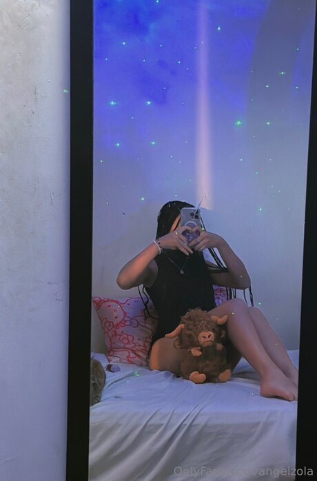 Foto nua vazada do OnlyFans de Angelzola