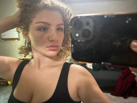 Nøgent lækket OnlyFans-billede af Alybolssa