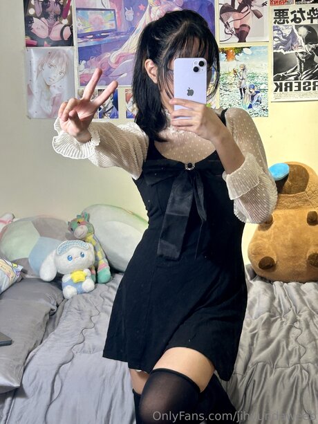 Foto desnuda filtrada de OnlyFans de Jihyundaweeb