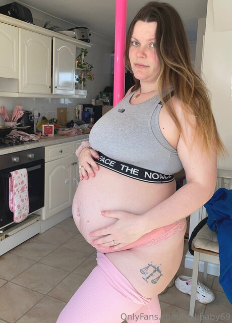 Photo nue de fuite OnlyFans de Hollibaby69