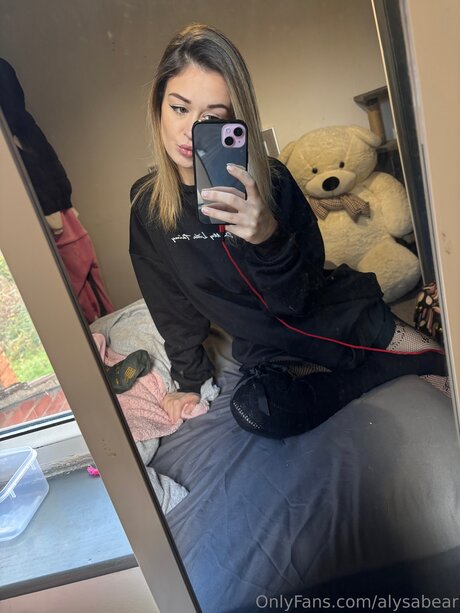 Alysabear OnlyFans