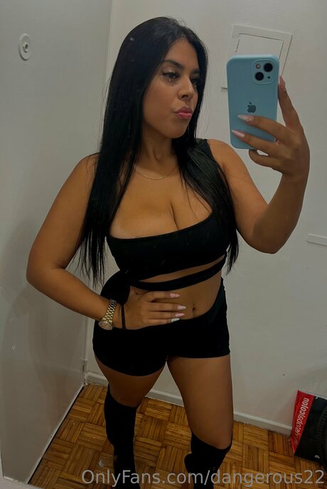 Dangerous22 OnlyFans