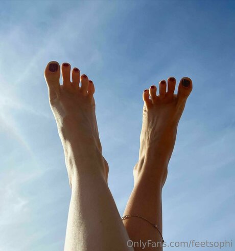 Nahá fotka uniklých OnlyFans od Feetsophi