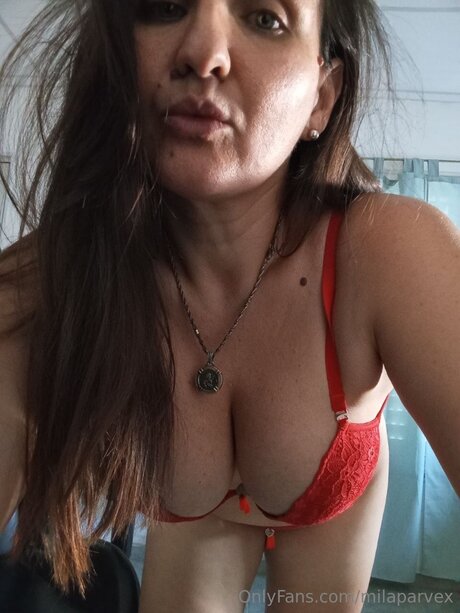 Foto nua vazada do OnlyFans de Milaparvex