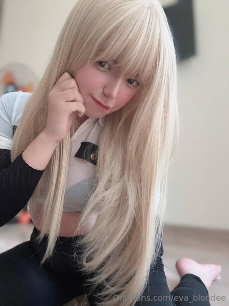 Eva Blondee