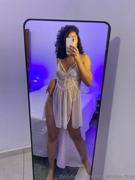Naken läckt OnlyFans-bild av Lizz Nks