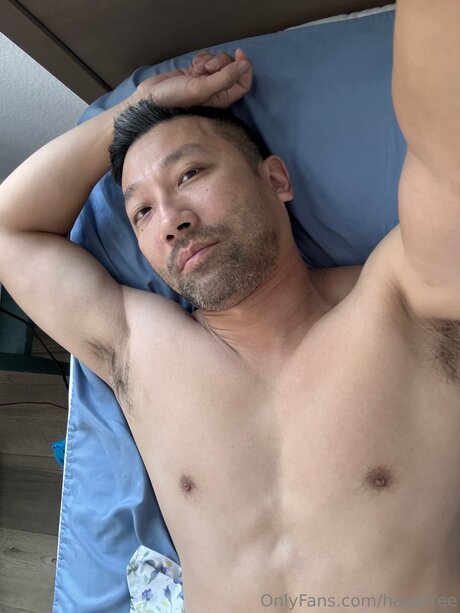 Nahá fotka uniklých OnlyFans od Hapatree