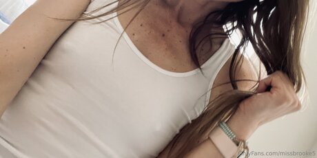 Missbrooke5