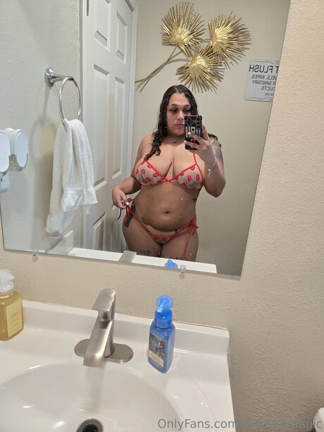 Foto desnuda filtrada de OnlyFans de Madammagic