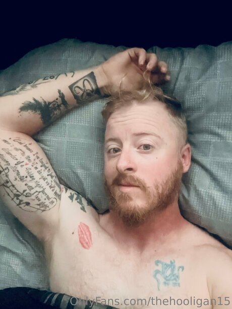 Alaston vuotanut OnlyFans-kuva Thehooligan15