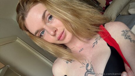 Naken läckt OnlyFans-bild av Kamiilamontoya