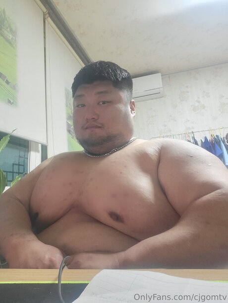 Cjgomtv OnlyFansリークヌード写真