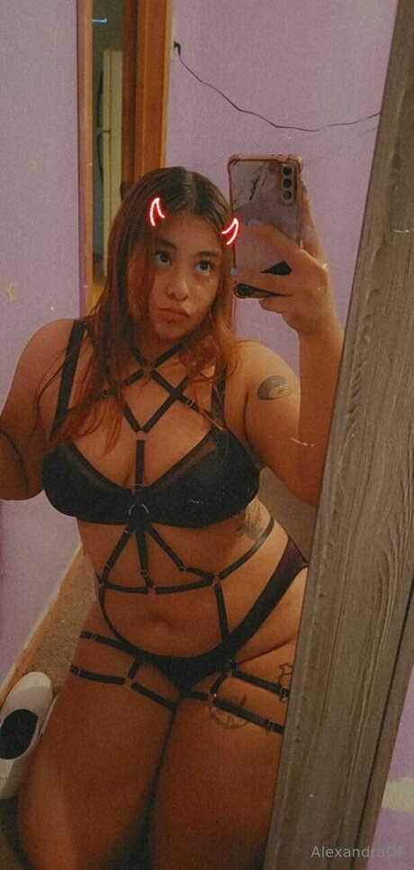 Alaston vuotanut OnlyFans-kuva Alexav12