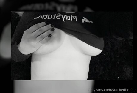 Stackedhobbit OnlyFansリークヌード写真