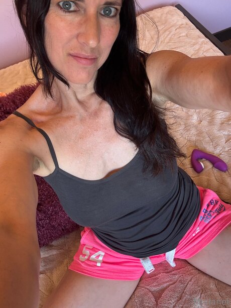 Naken läckt OnlyFans-bild av Mrsjanetm