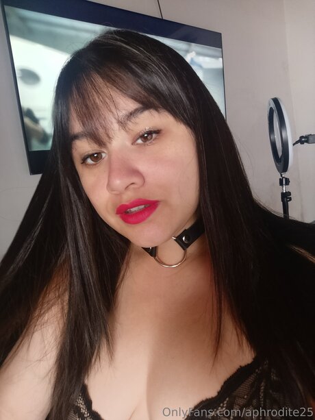 Nahá fotka uniklých OnlyFans od Aphrodite25