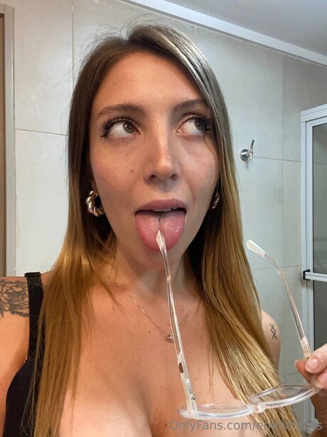 Обнаженная фотография утечки OnlyFans от Emilyharris