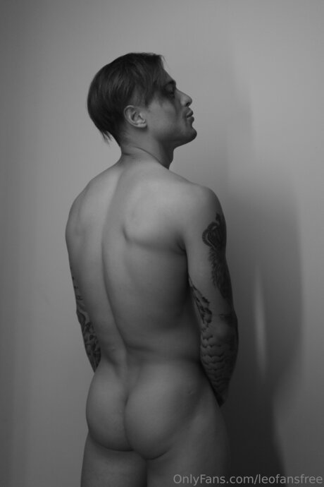 Naken läckt OnlyFans-bild av Leofansfree