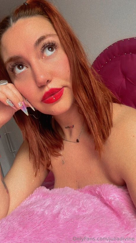 Juliadivine